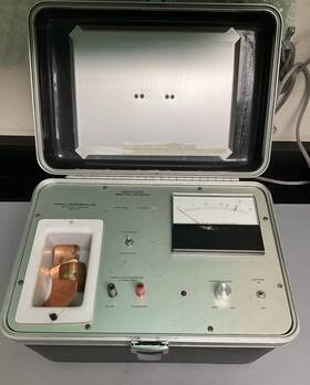 Ips-25 Farrall Instruments Inc Farrell Gibson-cooke Sweat Test Apparatus Model A Untested