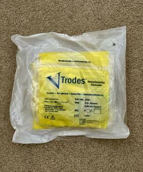 2702-2703 Mettler Electronics V-trodes Self-adhering Electrodes 2 Inch Square 4 Pk 10 Pack