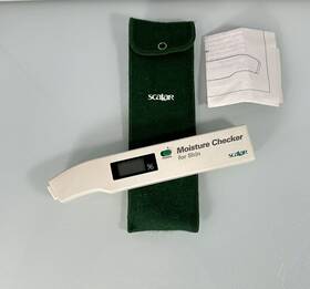 My-707s Scalar Moisture Checker For Skin Digital Display Portable White With Case