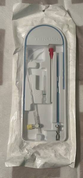 80-1050 Terumo Radial Access Coated Introducer 5fr 10cm .55mm 21g Ex 6/1/25