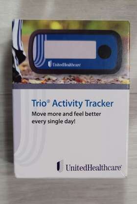 0000115062 United Health Care New Trio Activity Tracker Clip On Step Counter