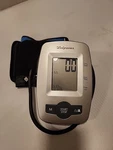 Homedics Blood Pressure Monitor WGNBPA-540. Fixed Price $9.88.