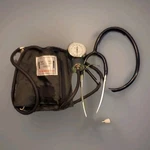 Relion Manual Blood Pressure Monitor (model 100-021REL ) W/pouch. Fixed Price $14.25.