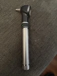 Welch Allyn 2.5V Pocketscope Otoscope Throat Illuminator Aa Battery Handle 22820. Fixed Price $200.00.