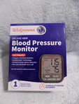 Walgreen Deluxe Arm Blood Pressure Monitor & Cuff 10+ Features New In Box. Fixed Price $33.59.
