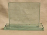 Roche Diagnostics $1 Billion Milestone 1998 Glass Award Paperweight *small Chip. Fixed Price $22.00.
