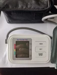 Smartheart Automatic Blood Pressure Monitor 01-553 Intelligent Inflation W/case. Fixed Price $14.25.
